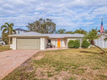 10100  Paradise, TREASURE ISLAND, FL 33706