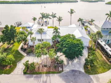 3790 PEACE RIVER DR, PUNTA GORDA, 33983 FL