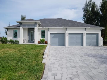 2827 NW 42nd, CAPE CORAL, FL 33993