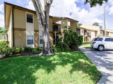 10195 SAILWINDS BLVD N #101, LARGO, 33773 FL