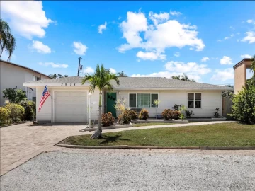 2918 CLARK RD, SARASOTA, 34231 FL