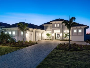 8504 PAVIA WAY, LAKEWOOD RANCH, 34202 FL