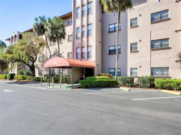 6150 GULFPORT BLVD S #104, GULFPORT, 33707 FL