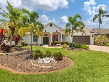 6611 PEACH TREE CREEK RD, BRADENTON, 34203 FL