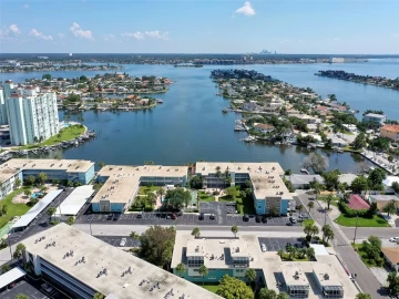 6000 2ND ST E #6, ST PETE BEACH, 33706 FL