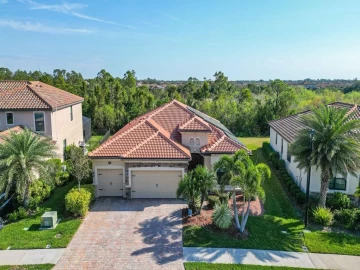 20590  Granlago, VENICE, FL 34293