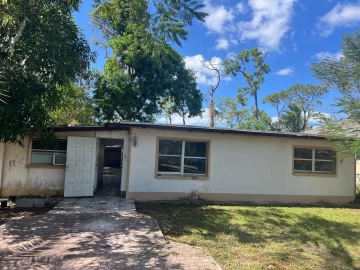 5456  9th , FORT MYERS, FL 33907