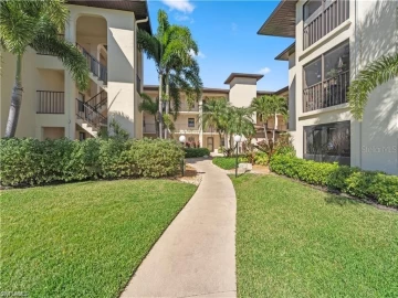 8474 CHARTER CLUB CIR #11, FORT MYERS, 33919 FL