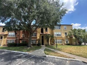 5124 CONROY RD #627, ORLANDO, 32811 FL