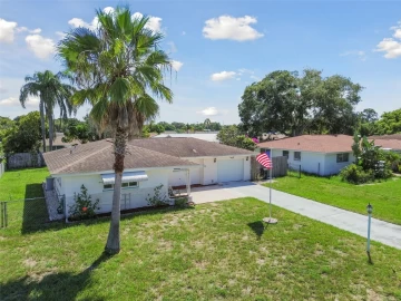 10338 HONEYSUCKLE LN, PORT RICHEY, 34668 FL