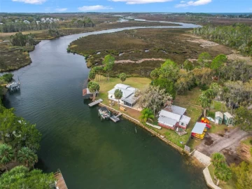 8064 MARYS FISH CAMP RD, WEEKI WACHEE, 34607 FL