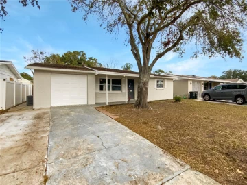 5305  Bob White, HOLIDAY, FL 34690