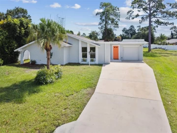 4 FARMBROOK LN, PALM COAST, 32137 FL