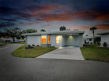 383 CIRCLEWOOD DR #Z-8, VENICE, 34293 FL