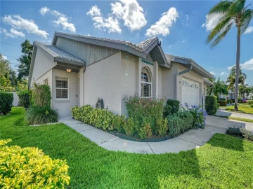 5381 KELLY DR #15, SARASOTA, 34233 FL