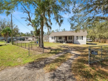 11019  Spivey, GIBSONTON, FL 33534