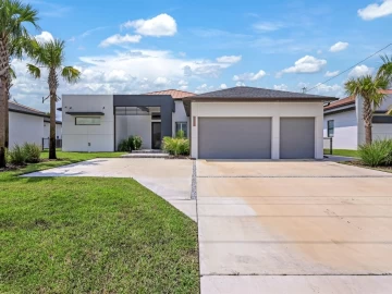 2106 SW 4TH ST, CAPE CORAL, 33991 FL