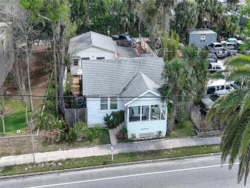 607 N Dixie FWY, NEW SMYRNA BEACH, 32168 FL