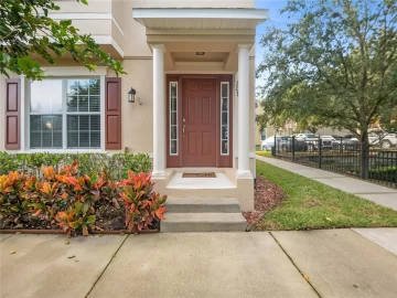 207  Maplebrook, ALTAMONTE SPRINGS, FL 32714