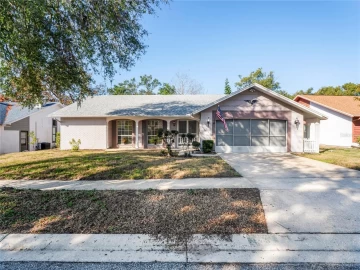 8204  Reynolds, HUDSON, FL 34667