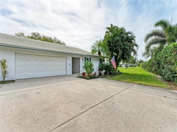 7421 7TH AVE W, BRADENTON, 34209 FL