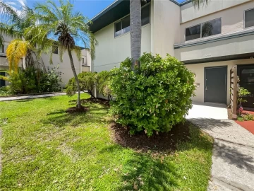 1052 LONGFELLOW CIR, SARASOTA, 34243 FL