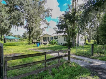 8106 HEAVENS BEND LN, PLANT CITY, 33565 FL