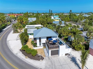 5613 GULF DR, HOLMES BEACH, 34217 FL