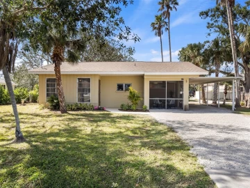 417 & 417A  Shore 417 & 417A, NOKOMIS, FL 34275