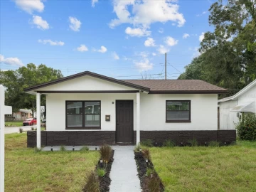 3752  38th, SAINT PETERSBURG, FL 33713