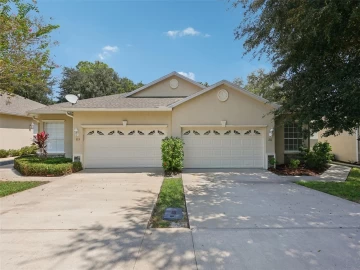 211 LOURDAN CT, DEBARY, 32713 FL