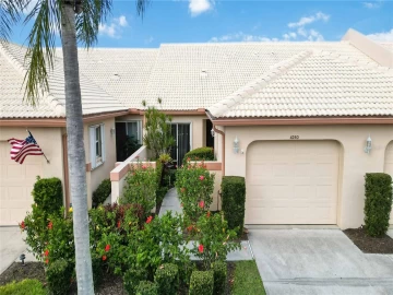 4240  Marseilles 3248, SARASOTA, FL 34233