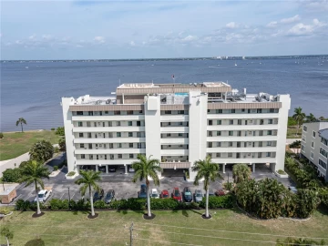 1500 PARK BEACH CIR #4A, PUNTA GORDA, 33950 FL