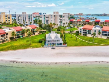 887 S Gulfview, CLEARWATER BEACH, FL 33767