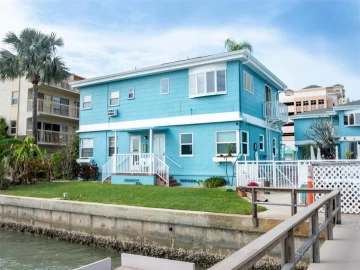 483 EAST  SHORE DR, CLEARWATER BEACH, 33767 FL