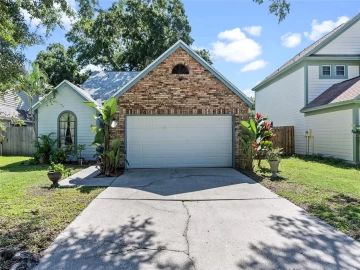 692 GREENGLEN LN, PALM HARBOR, 34684 FL