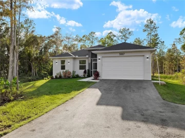 5067  Everglades , NAPLES, FL 34120