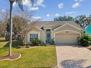 1758  Biarritz, TARPON SPRINGS, FL 34689