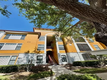 8351 38TH STREET CIR E #302, SARASOTA, 34243 FL