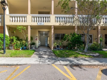 2226 SWITZERLAND WAY #60, CLEARWATER, 33763 FL