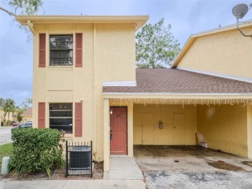 7517 CAMARINA CALLE, TAMPA, 33615 FL