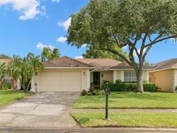 2241  Heron, CLEARWATER, FL 33762