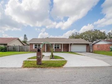 144  Mirror, WINTER HAVEN, FL 33881