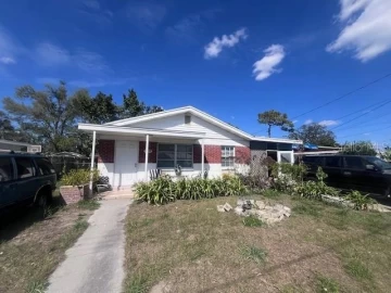 1422 E Chilkoot, TAMPA, FL 33612