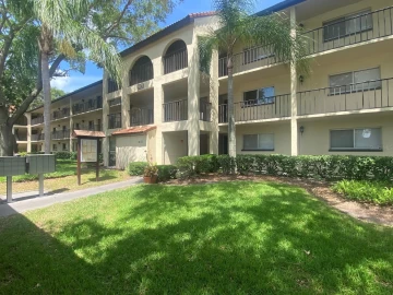 3077 CASA DEL SOL CIR #303, CLEARWATER, 33761 FL