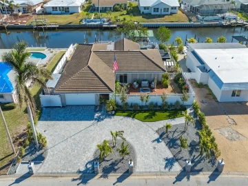 4527  Bimini, BRADENTON, FL 34210