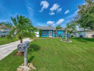 5447 GRAVES TER, PORT CHARLOTTE, 33981 FL