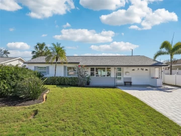 2851  66th, ST PETERSBURG, FL 33710